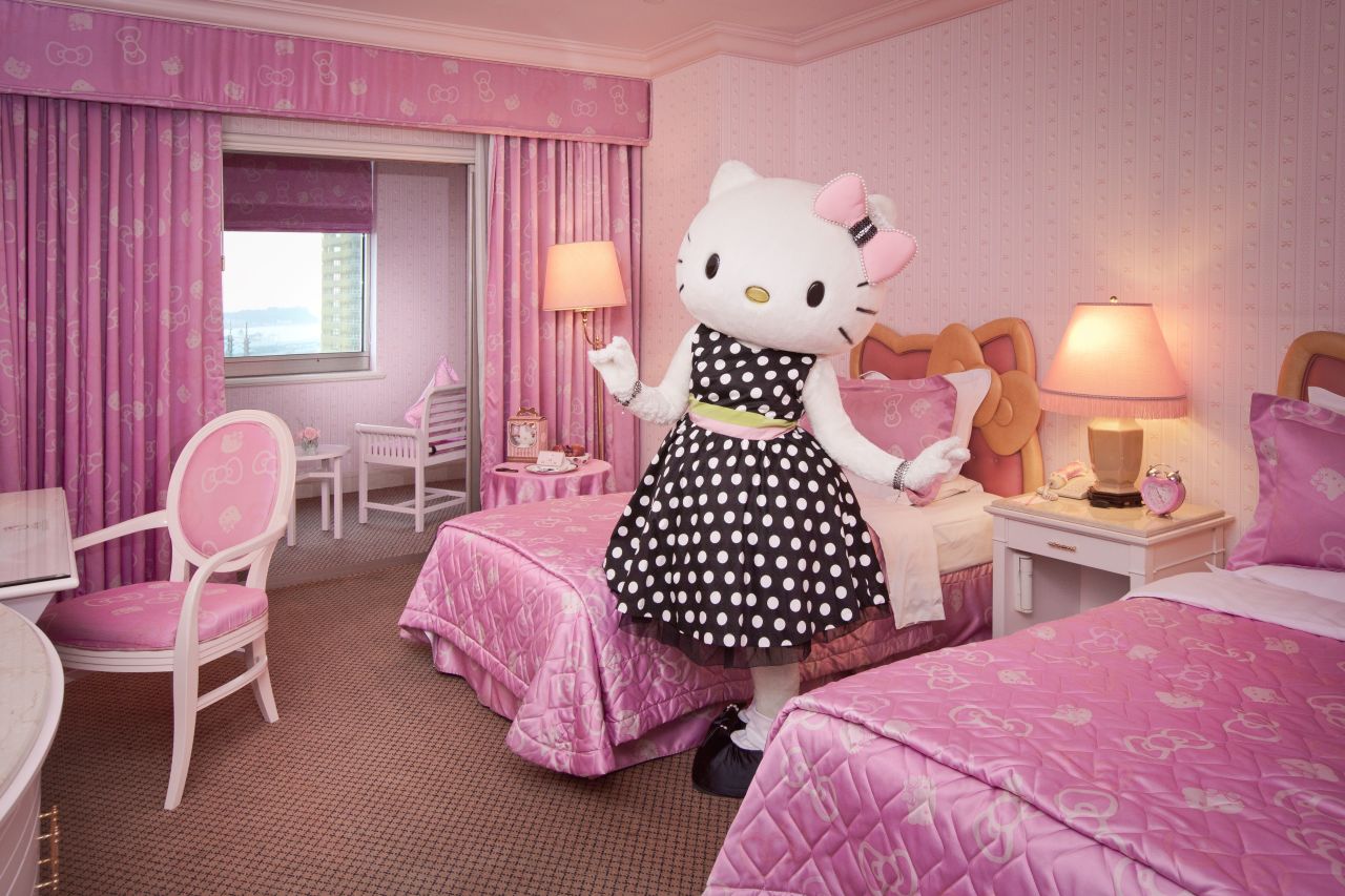 Definitely one for the girls, the Grand Hi-Lai Hotel in Taiwan offers Hello Kitty concept rooms. The popular character is everywhere from your soaps and sponges to your own in-room tea set. Guests also receive a complimentary Hi-Lai Hello Kitty Doll and Hello Kitty Ferris wheel tickets.
