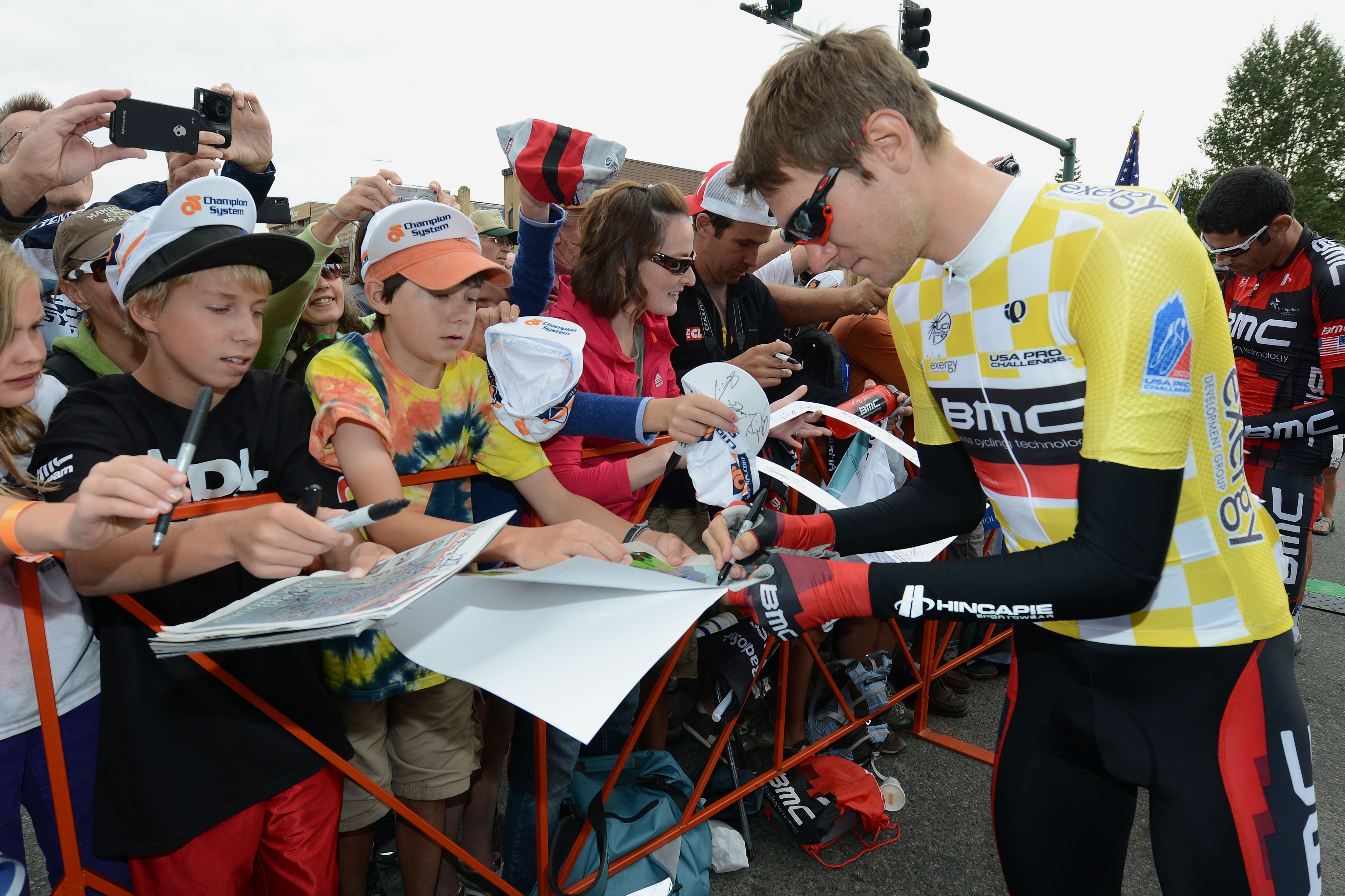 Hincapie Dons Yellow Jersey for First Time - The New York Times