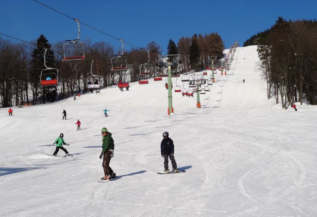 Cerna Hora has 14 slopes and is accessed by the country's only eight-person gondala. The resort is not far from the spa town of Janské Lázně, home to thermal pools and a picturesque town center.