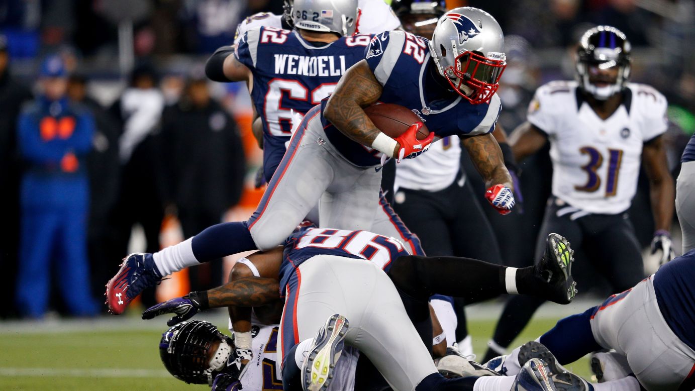 Stevan Ridley of the Patriots runs the ball against the Ravens.