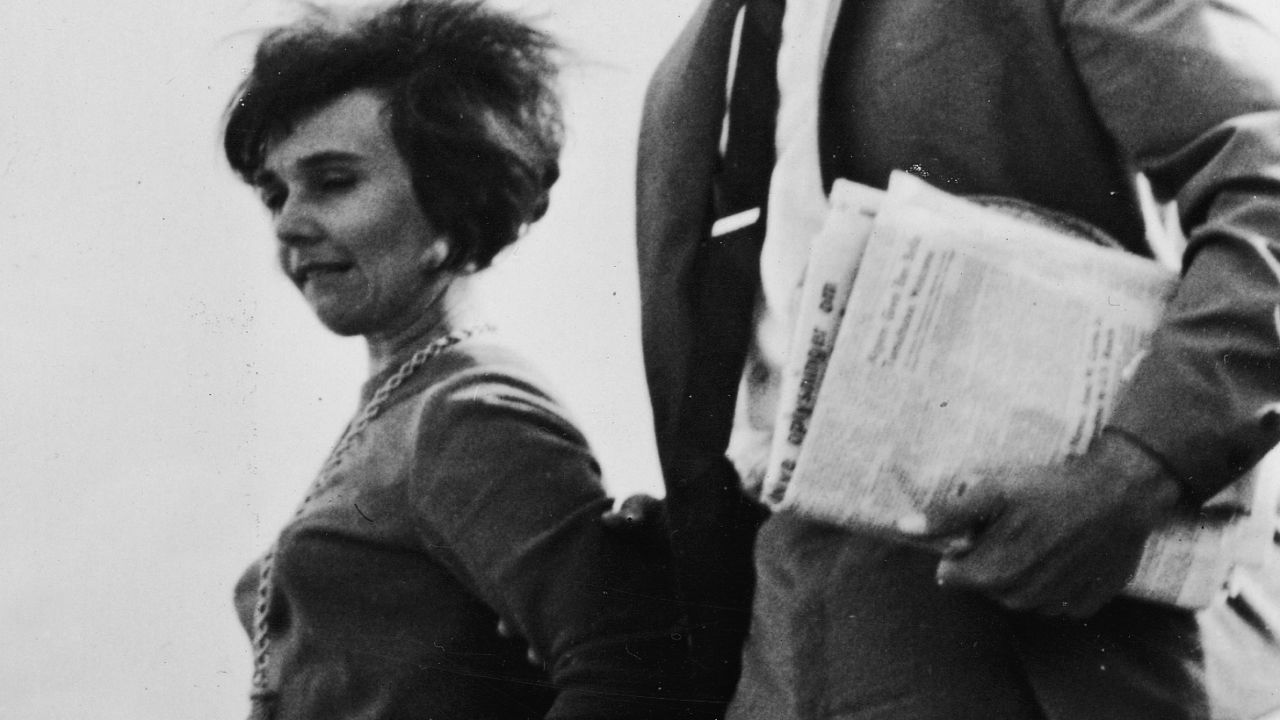 Sherri Finkbine and her husband Robert arrive in Sweden, August 7, 1962.