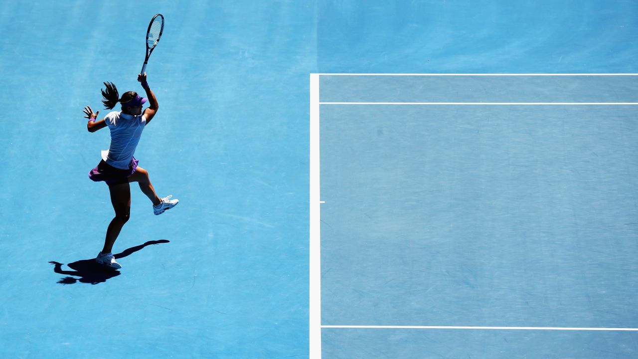 Li plays a forehand on January 24.