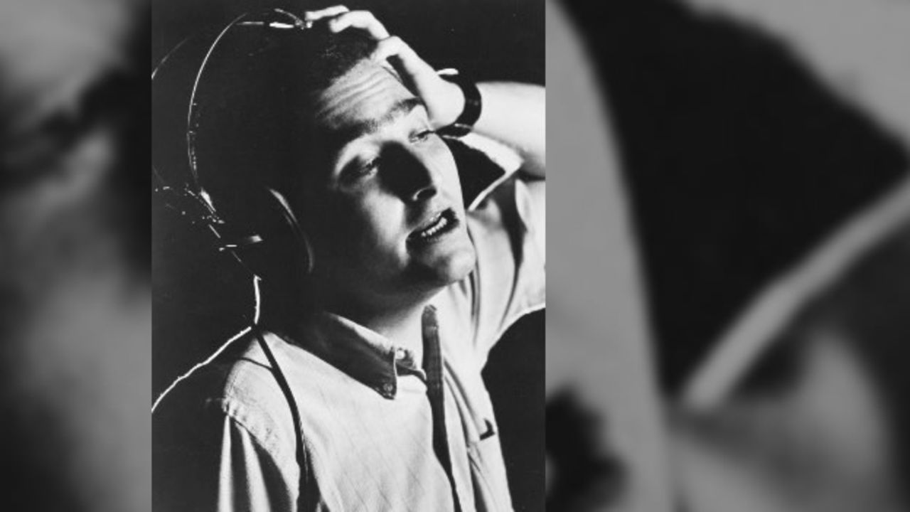 Conocido como el hombre divertido de la música por sus letras satíricas, Randy Newman ya ha ganado Grammy, Premios de la Academia y Emmy.