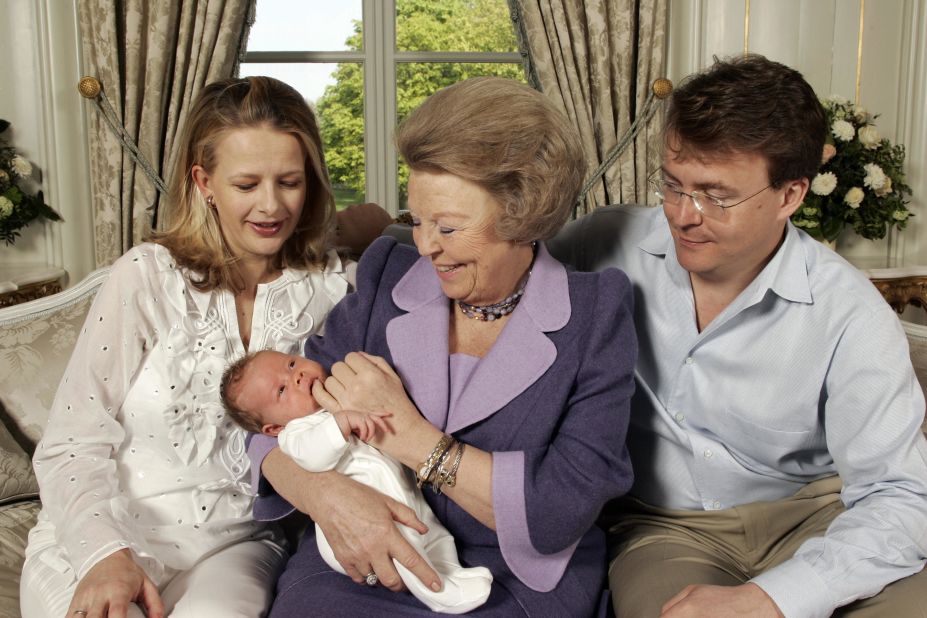 Beatrix, Friso and Mabel pose at the Palace Huis ten Bosch with the couple's new baby, countess Luana, on April 24, 2005.
