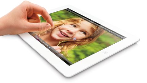 Apple announced a 128GB version of its fourth-generation iPad with Retina display.