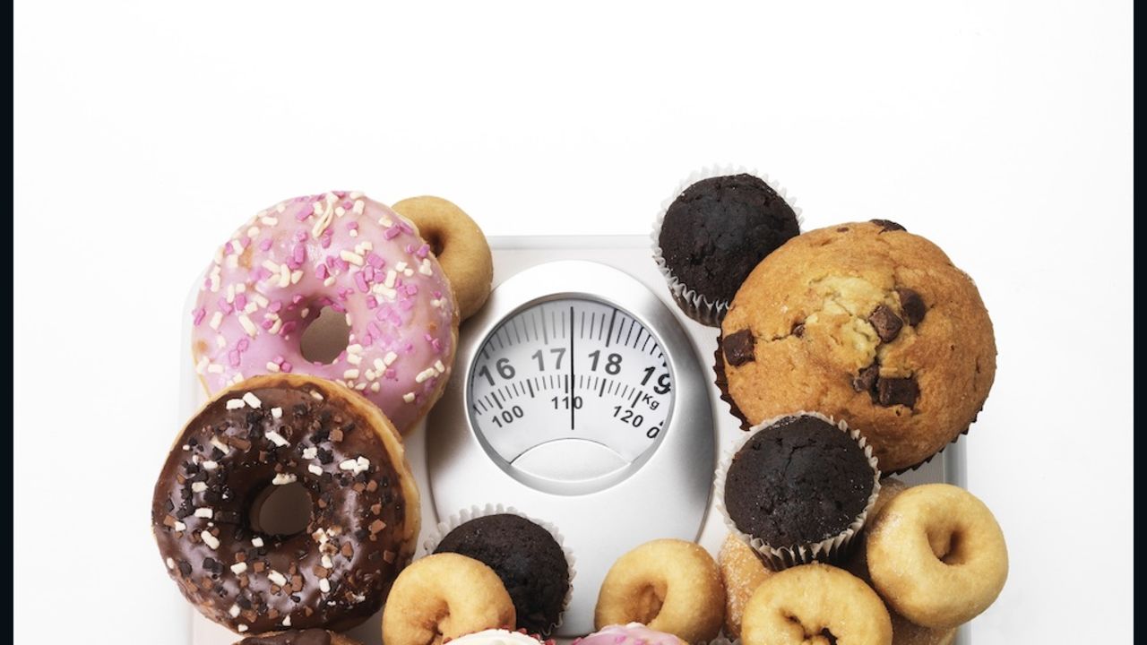 dieting mistakes donuts scale