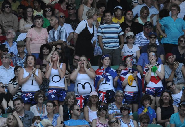 These spectators are offering their full backing to Australian No. 1 Bernard Tomic. The 20-year-old recently beat world No. 1 Novak Djokovic in a tournament prior to the Australian Open, but not all Australian sports fans are convinced by his talents.