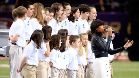 Singer Jennifer Hudson performs "America The Beautiful" with the Sandy Hook Elementary School Chorus.