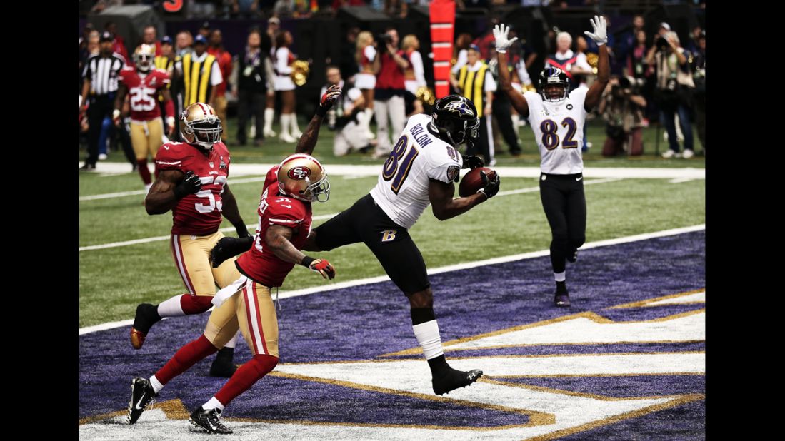 Ravens wide receiver Anquan Boldin brings the ball down in the end zone.