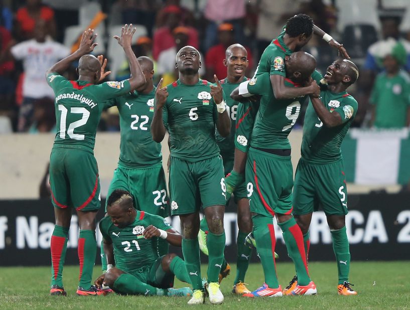 Burkina Faso also went through to the last four, winning 1-0 against fellow first-time quarterfinalists Togo. An extra-time header from Jonathan Pitroipa earned "The Stallions" a clash with Ghana.