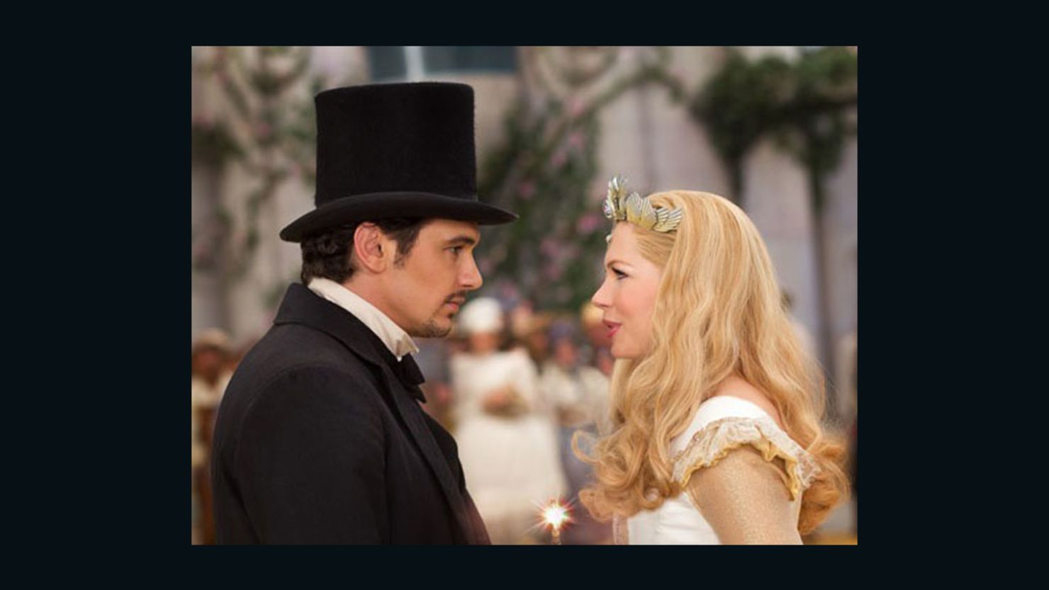 James Franco and Michelle Williams star in "Oz the Great and Powerful."