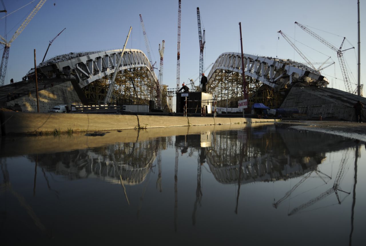 With a year to go before the 2014 Winter Olympics in Sochi, the Russian organizers are seeking to complete one of the world's largest construction projects.