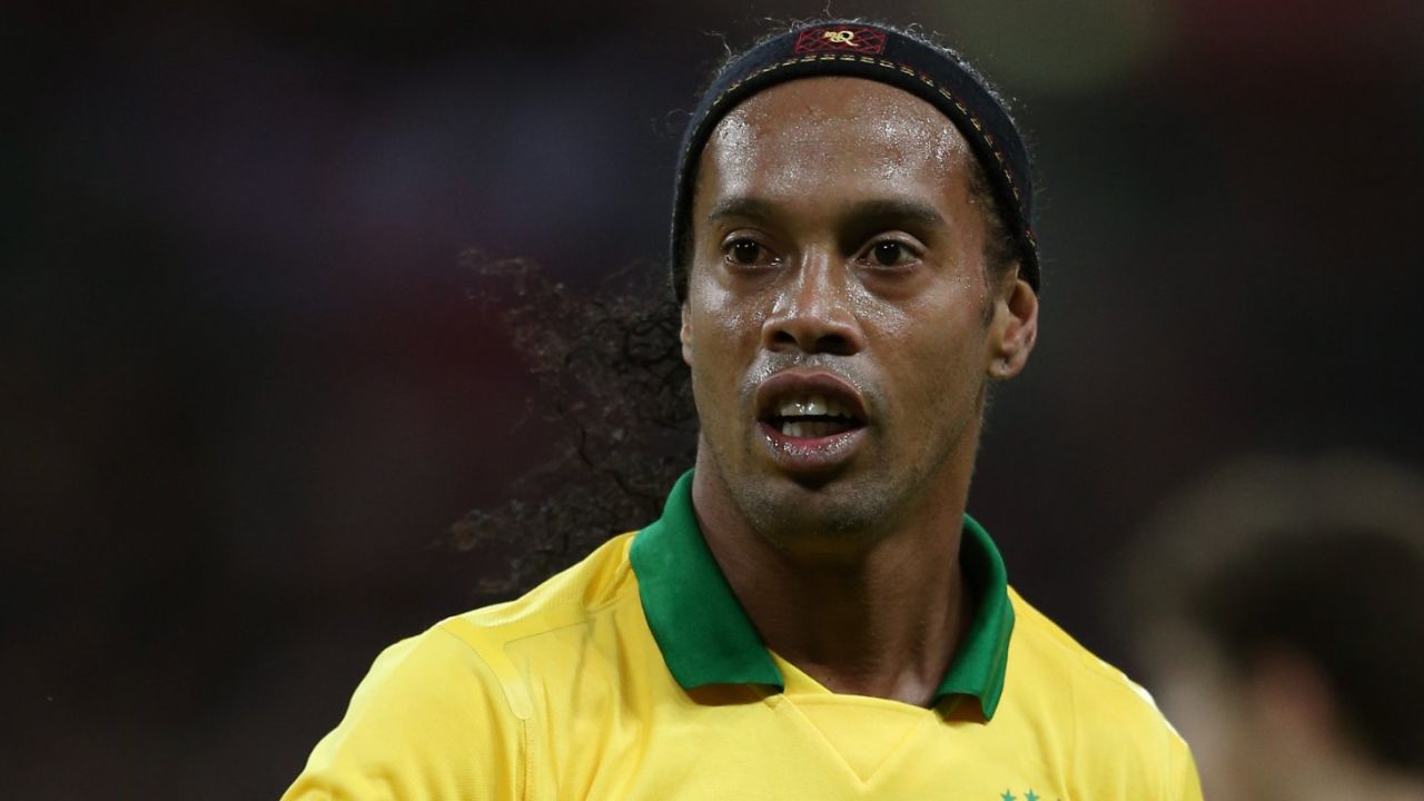 Like Ronaldo, Ronaldinho was also a FIFA world player of the year.