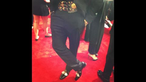 Guess who's just casually bathed in gold?
