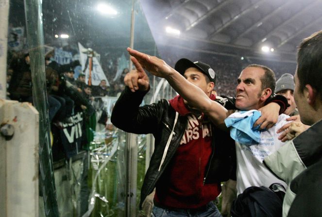 A former member of Lazio's hardcore right-wing fan group, Di Canio was punished by football authorities for this "Roman salute" to the crowd when he played for the Italian club in 2005.