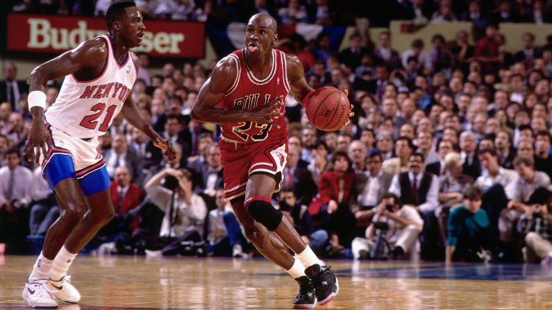 Jordan moves the ball up the court against the New York Knicks in 1991.