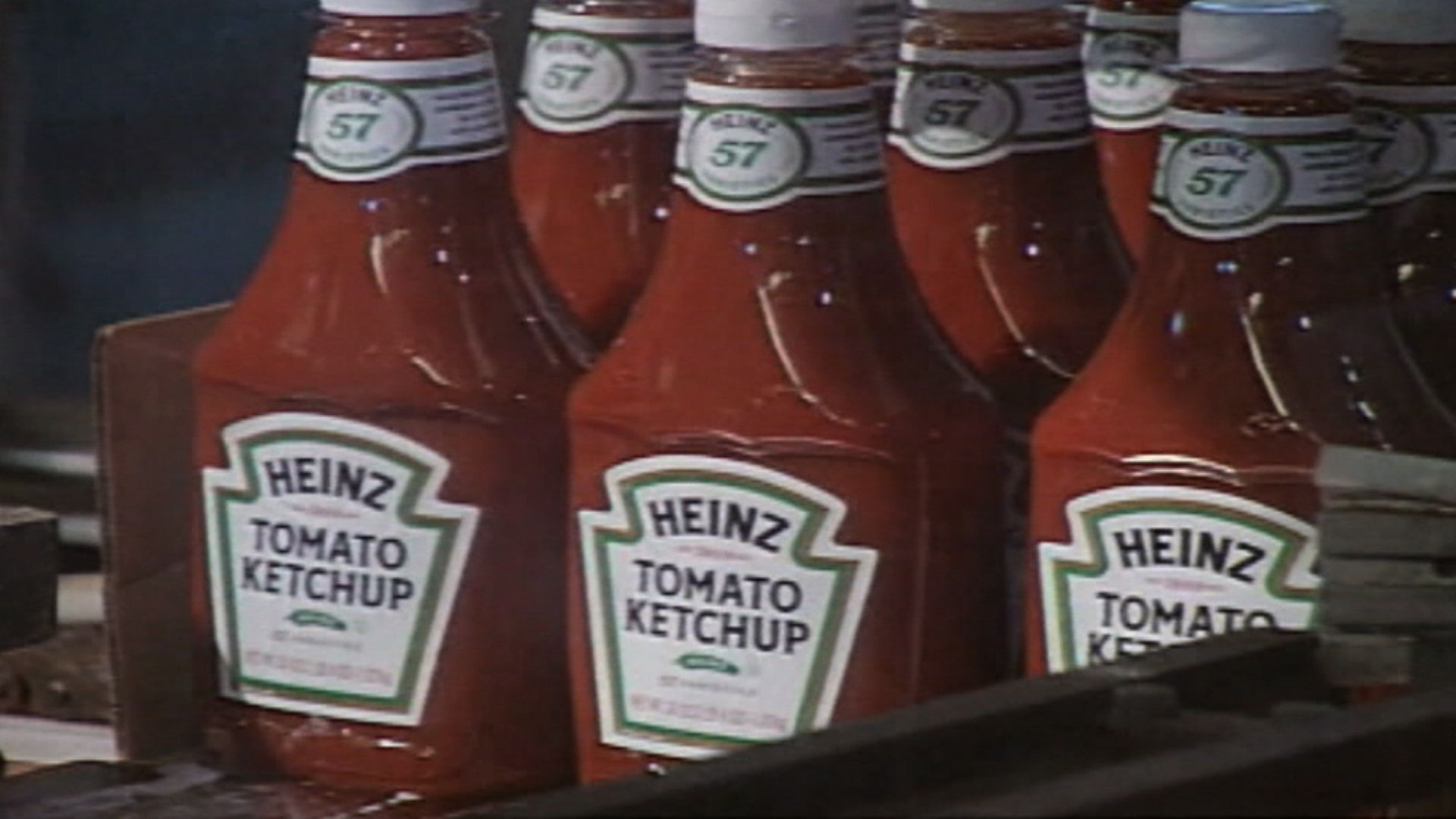 Local ketchup maker battles Heinz over 'red zone