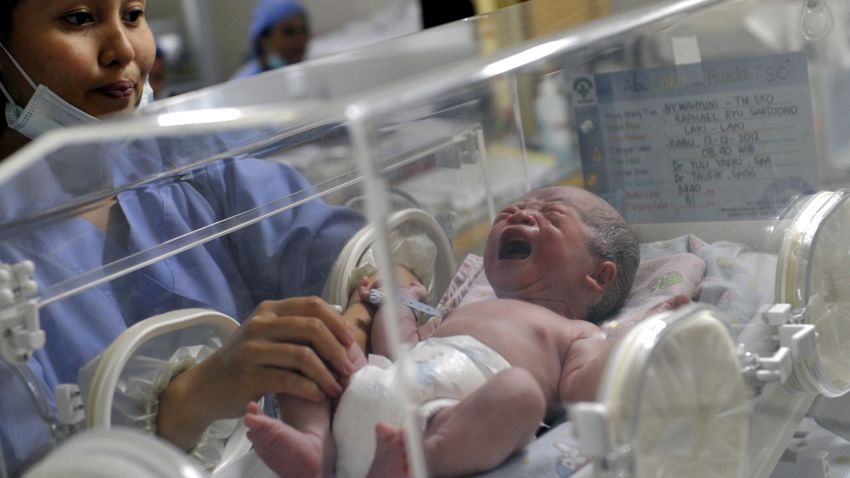 T1 nurse and baby