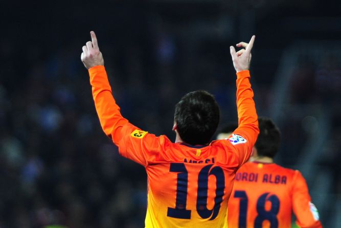 I'm seriously struggling to find ways to describe how good is Lionel Messi. After scoring two goals in Barcelona's comeback against Granada, the "little Argentinean" reached 301 goals (!!) with the Blaugrana shirt. Is he the best player on the planet?