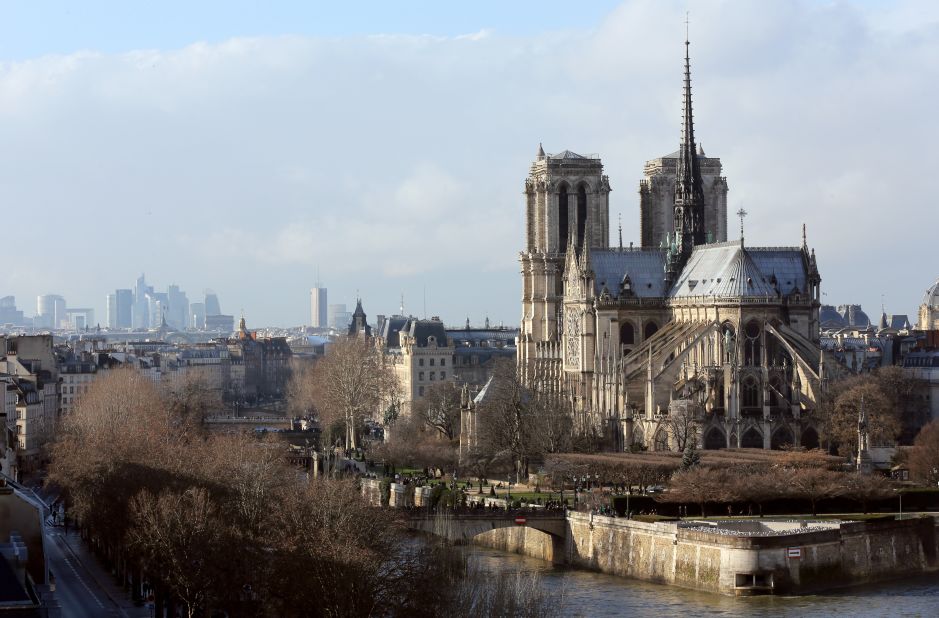 While much of Paris changed dramatically with the city's late 19th-century modernization, Ile de la Cite and its Notre Dame cathedral are still much as they were during the movie's time.