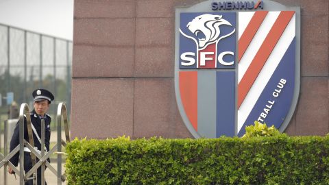 Shanghai Shenhua FC has been stripped of its 2003 Chinese league title and handed a $160,000 for match fixing.