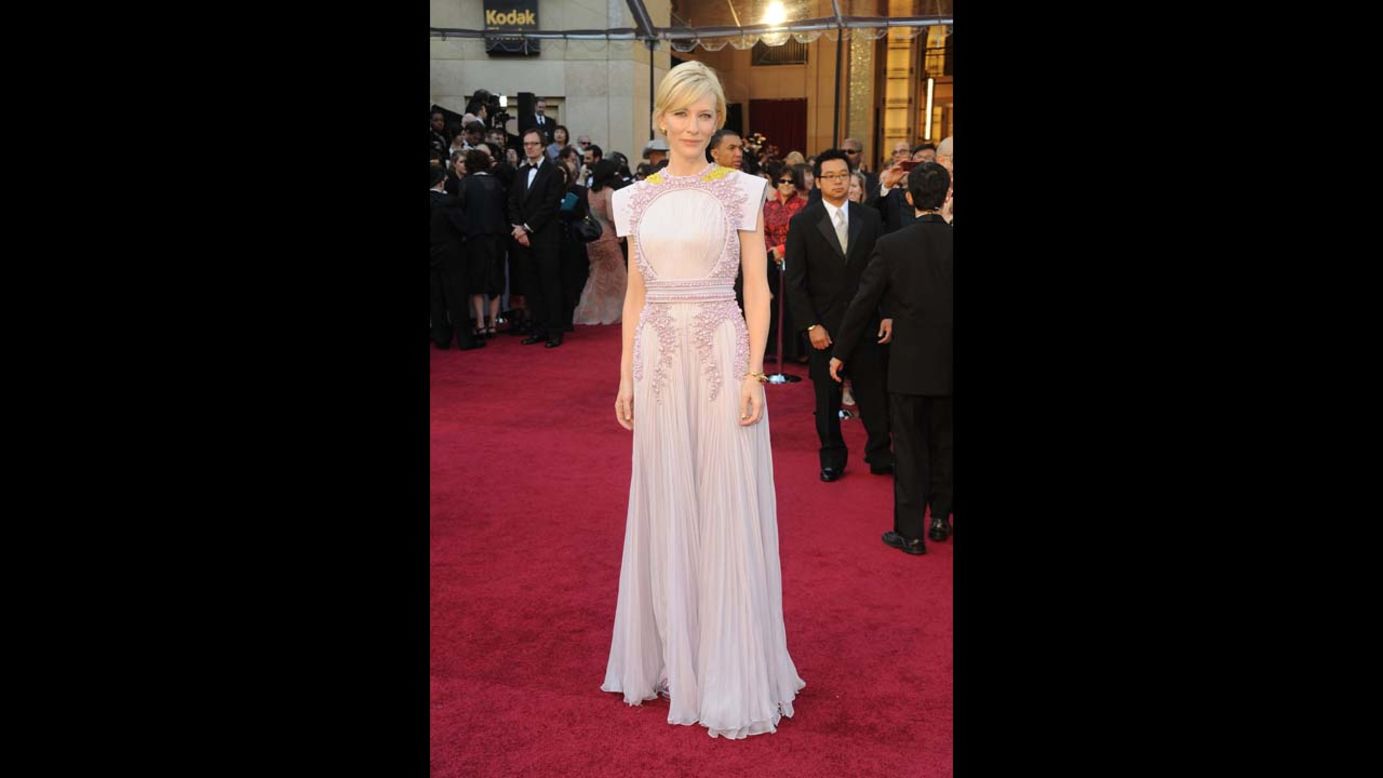 The pleated skirt of Cate Blanchett's pale purple 2011 Oscars dress was beautifully delicate, but we hated the bodice. Something about the beading of the gown's top half reminded of us of the kind of outbreak you'd see in a sci-fi movie, and it still makes our skin crawl.