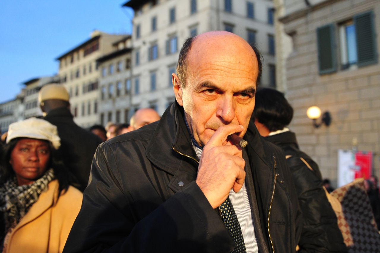 Pier Luigi Bersani, leader of Italy's Democratic Party, said he would keep outgoing premier Mario Monti's austerity reforms, but says stimulus is needed to boost the country's flagging economy.