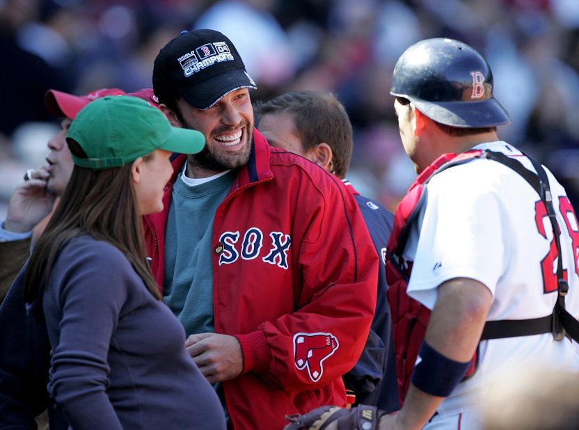 Affleck, Jennifer Garner and catcher Doug Mirabelli of the Boston Red Sox talk at a 2005 game against the New York Yankees in Boston. 