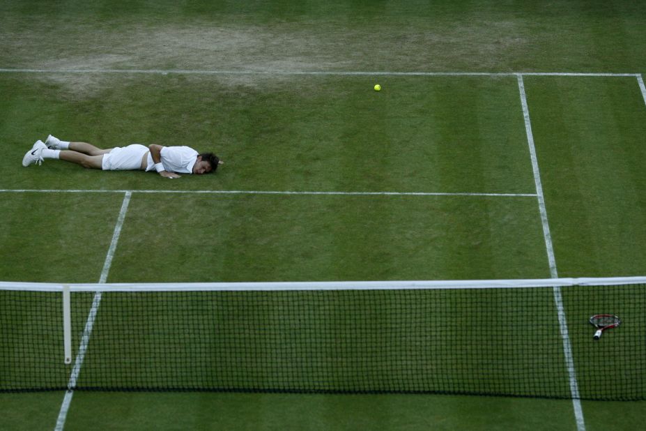 Call It the John Isner Rule: Wimbledon Plans to Add a Final-Set Tiebreaker - The New York Times