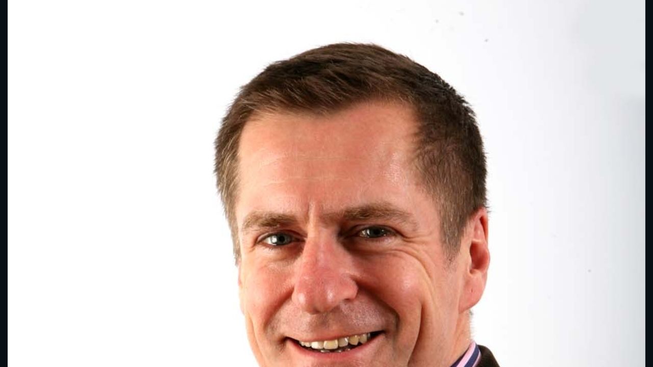 Mark Curtis