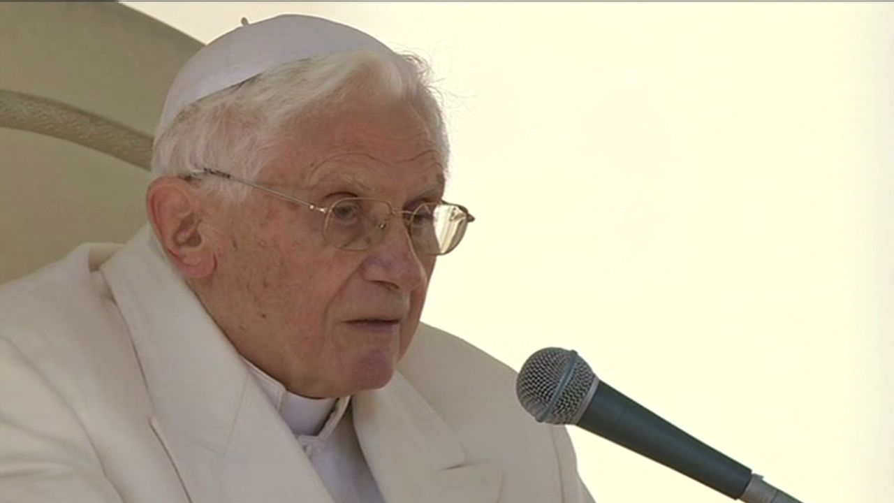 sot vatican pope benedict god sleeping_00005829.jpg