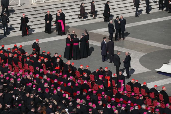 Benedicto XVI participó este miércoles 27 de febrero en su última audiencia general ante una abarrotada Plaza de San Pedro, en el Vaticano.