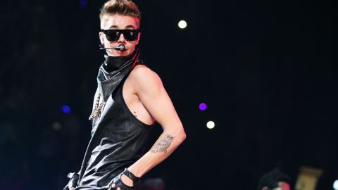 Neighbor accuses Bieber of 'battery and threats' CNN