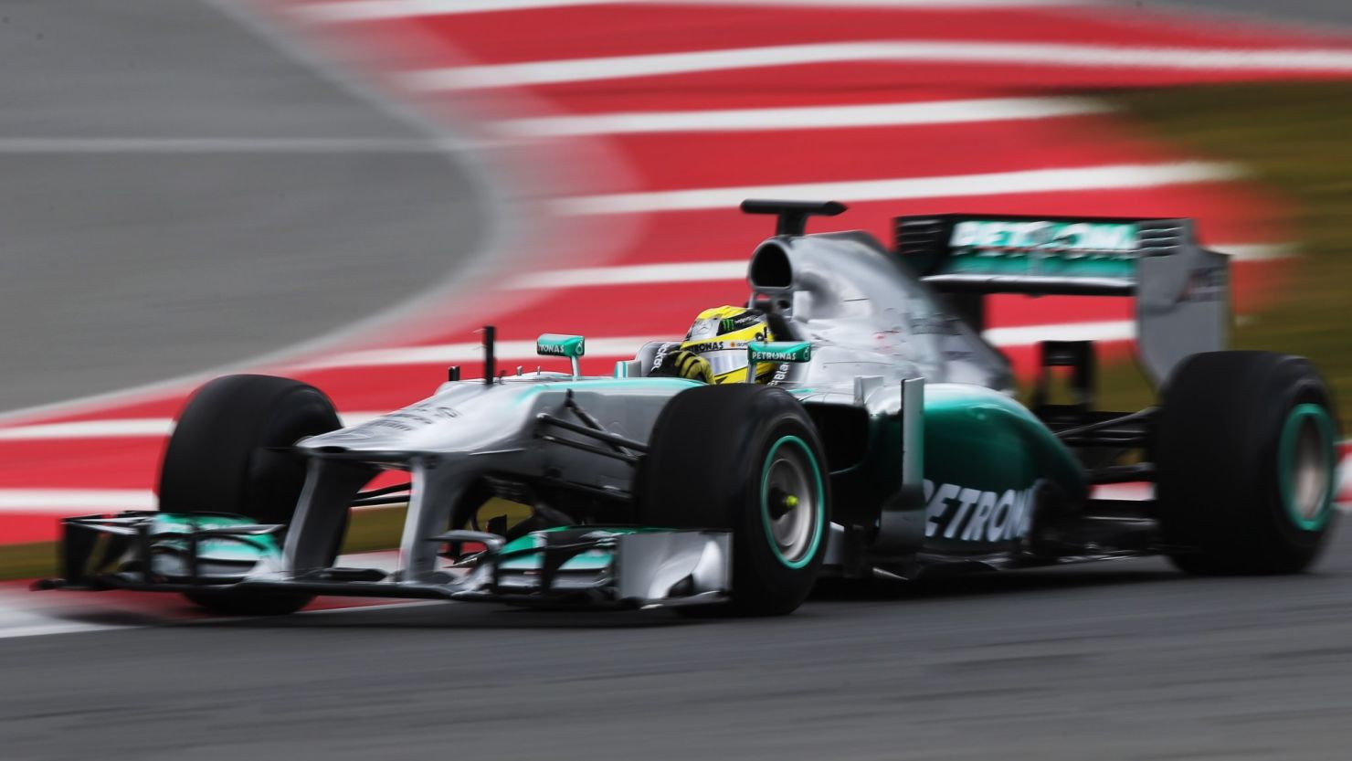 Nico Rosberg was the fastest man on the track at the final day of testing at Barcelona Sunday.
