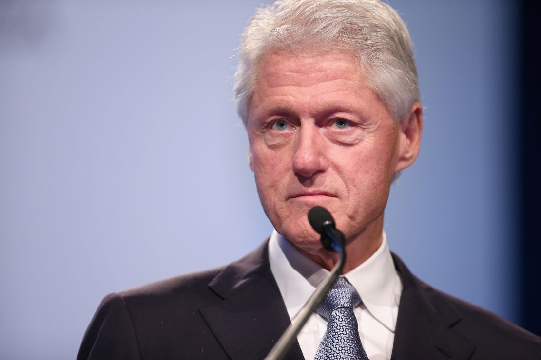 Bill Clinton delivers the closing remarks at the International AIDS Conference on July 27, 2012.