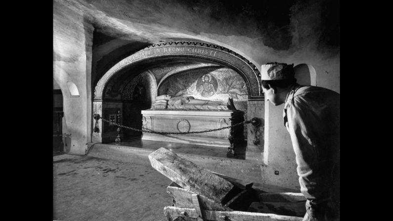 The sarcophagus of Pope Pius XI lies in renovated upper grottoes.