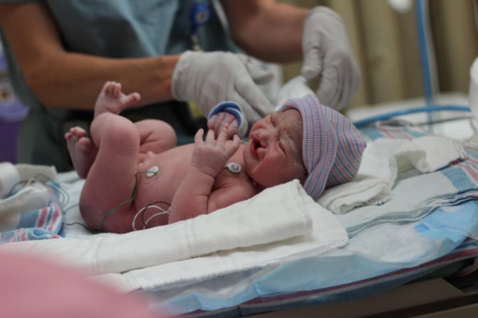 The baby was born on June 25. She weighed 6.9 pounds. "Infant appears to be moving all extremities and crying appropriately," her medical record stated. 