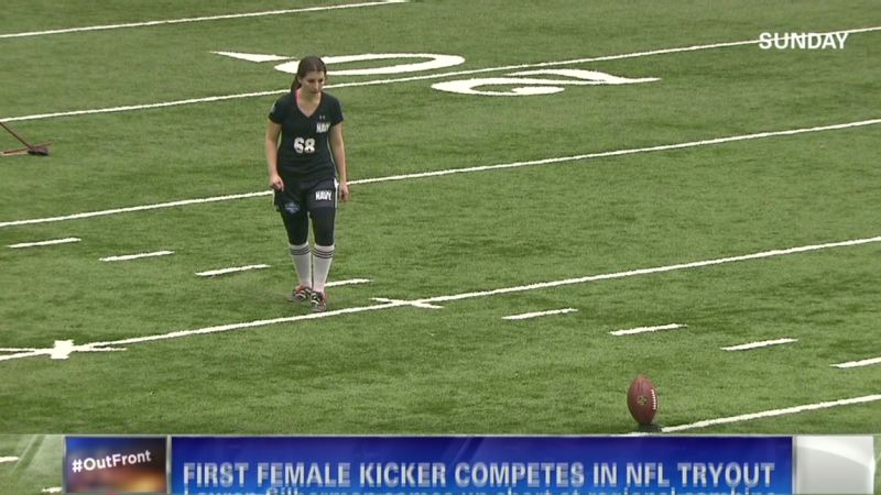 NFL: Female kicker's tryout lasts all of two kicks (photos)