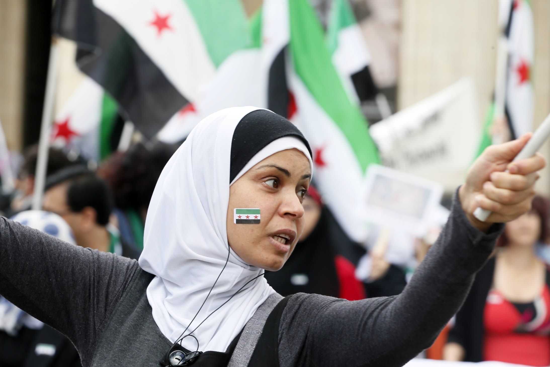 Syria's women: Fighting a war on two fronts