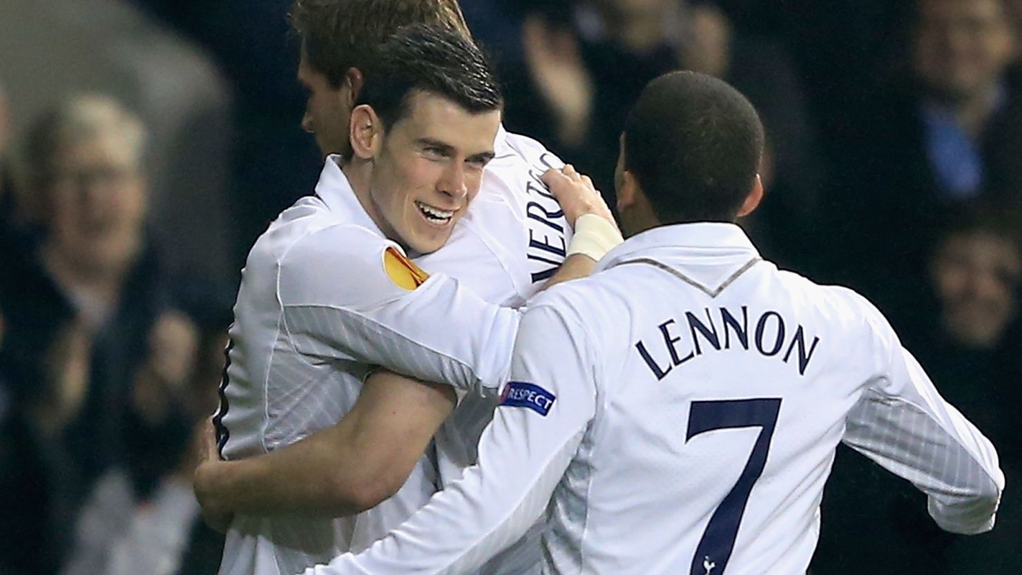 Gareth Bale was on target as Tottenham beat Inter Milan 3-0 in the Europa League