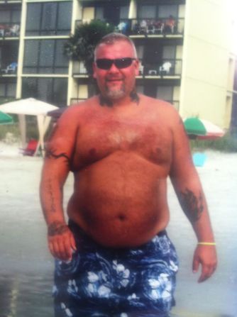 <a href="http://ireport.cnn.com/docs/DOC-930771">Truck driver John Drury </a>used to spend 70 hours a week behind the wheel, eat greasy food at truck stops, and avoid the gym. By the summer of 2010, Drury weighed 400 pounds.