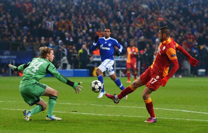 Galatasaray continued to look threatening and took a 2-1 lead three minutes before the break when Buruk Yilmaz ran through to score his eighth goal in this year's Champions League.