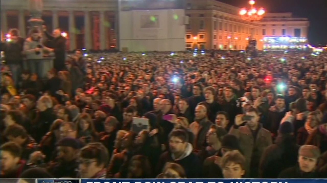 AC pkg Marquez pope from the crowd _00001129.jpg