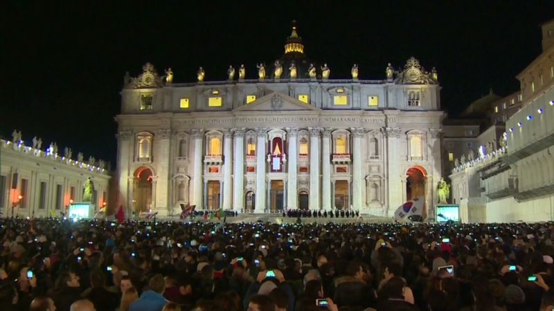 Look Back At The Revealing Of Pope Francis | CNN