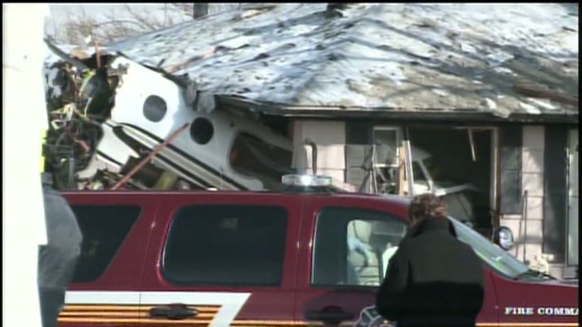 bts in small jet crashes into house_00003503.jpg