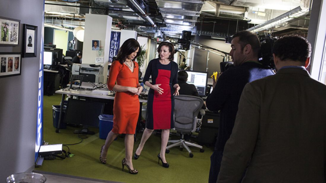 Soledad O'Brien and Facebook COO Sheryl Sandberg have a 'walk and talk' about Sandberg's new book "Lean In."