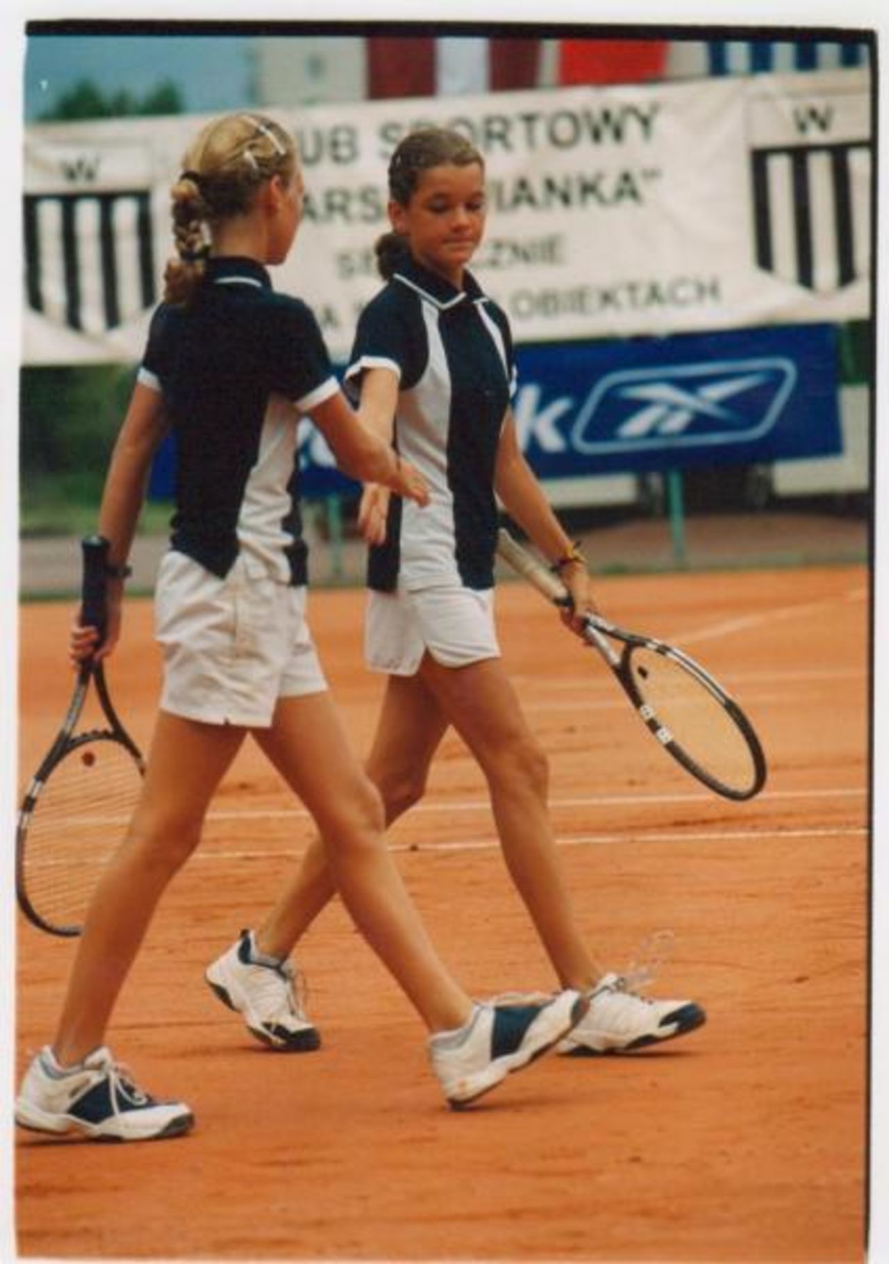 The sisters' doubles partnership goes back to childhood. In 2012, they proudly represented Poland at the Olympic Games -- but suffered defeat in the second round. 