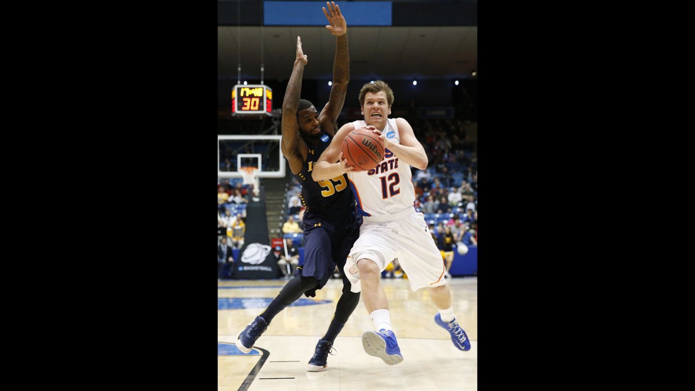 Igor Hadziomerovic of Boise State drives to the basket against Ramon Galloway of La Salle on March 20.