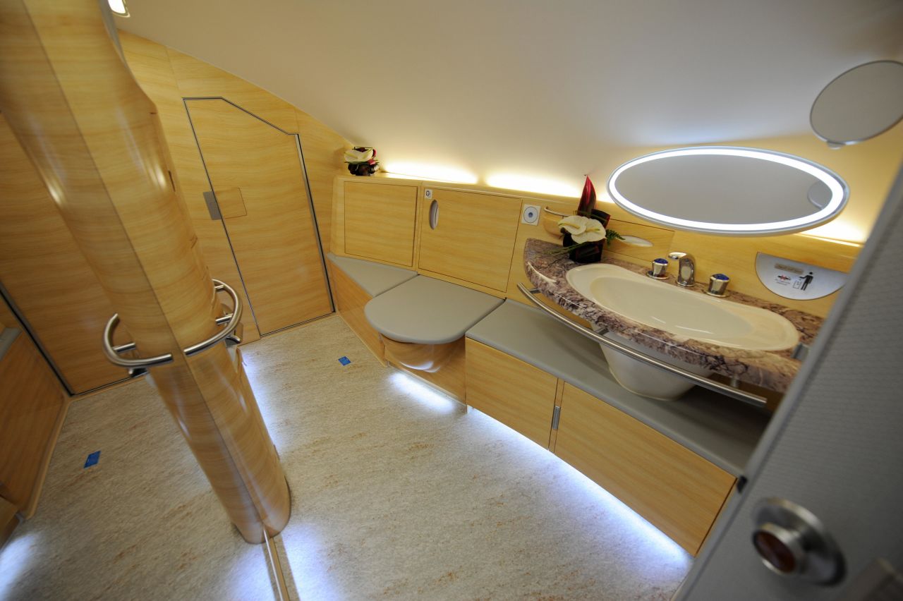 Nope, that's not your hotel. It's the bathroom available to first-class passengers on Emirates Airlines A380 flights.