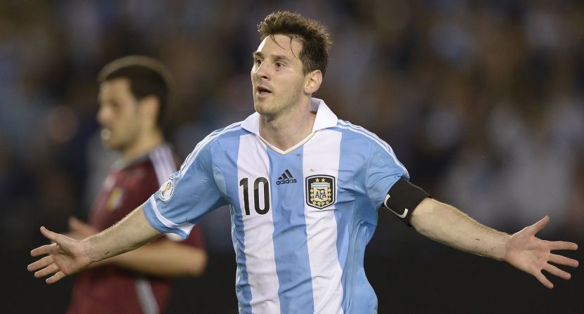 A pesar de haber ganado la Champions League y la liga de España con Barcelona, el argentino Lionel Messi tiene que mostrar su éxito con la selección.